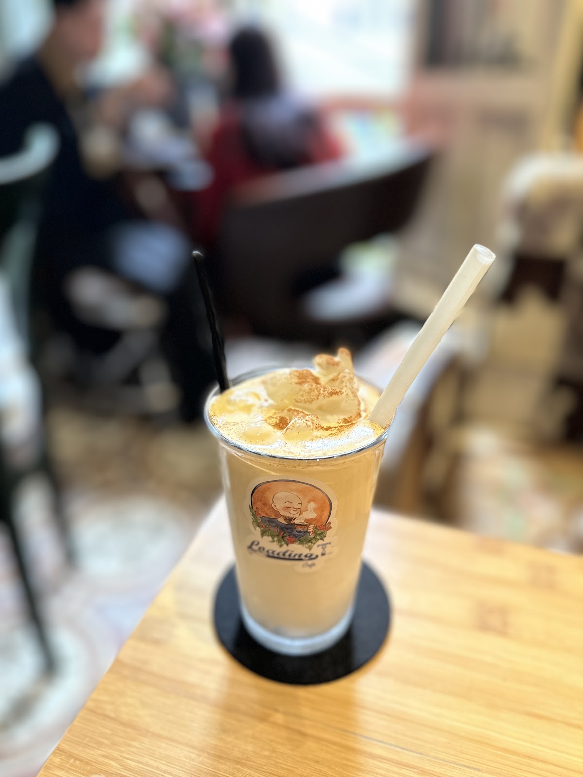 Loading T café