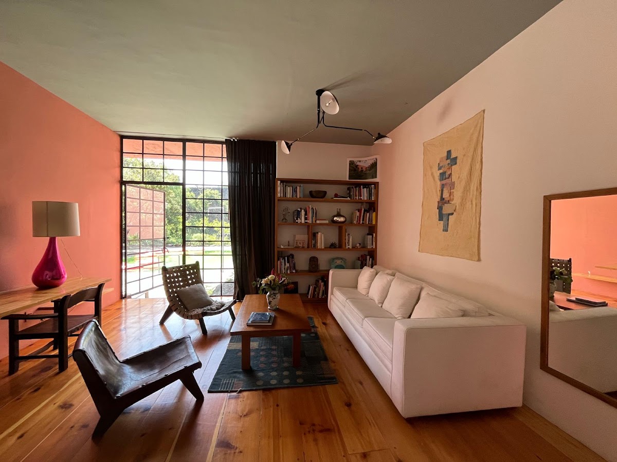 Casa Pedregal